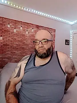 unknown man69 online show from October 2025 10:09:01 PM