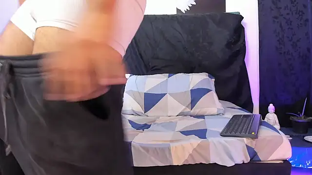 hagen mm online show from September 2025 11:16:01 PM