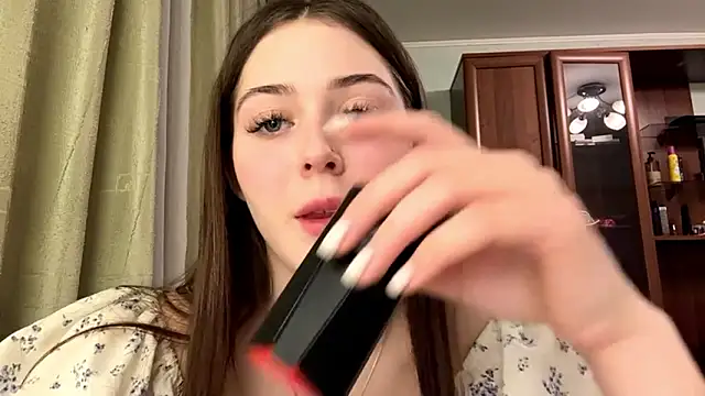 Adel strongwoman online show from February 2026 05:15:02 PM