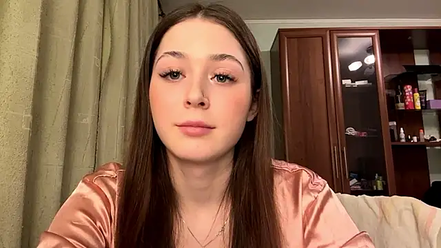 Adel strongwoman online show from March 2026 07:04:01 PM