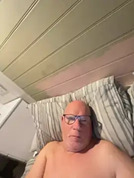 Snapshot of philefc chatting on March 2026 08:26:33 AM philefc online show from March 2026 08:26:33 AM