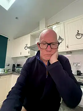 Snapshot of philefc chatting on December 2025 10:25:01 AM philefc online show from December 2025 10:25:01 AM