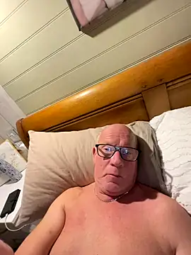 Snapshot of philefc chatting on November 2025 10:54:01 PM philefc online show from November 2025 10:54:01 PM