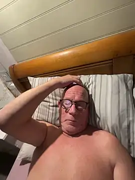 Snapshot of philefc chatting on November 2025 09:40:01 PM philefc online show from November 2025 09:40:01 PM