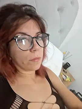 Snapshot of Anayssa_ chatting on September 2025 08:01:02 PM Anayssa online show from September 2025 08:01:02 PM