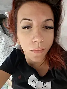 Snapshot of Anayssa_ chatting on September 2025 09:09:01 PM Anayssa online show from September 2025 09:09:01 PM