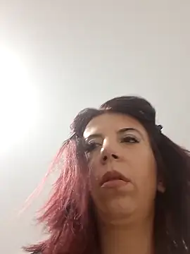 Snapshot of Anayssa_ chatting on October 2025 10:43:02 PM Anayssa online show from October 2025 10:43:02 PM