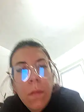 Snapshot of Anayssa_ chatting on February 2026 06:59:02 PM Anayssa online show from February 2026 06:59:02 PM