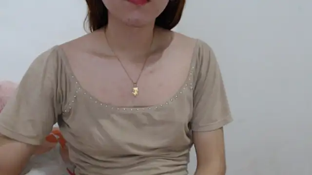 Dolly Peach  online show from March 2026 12:28:02 PM