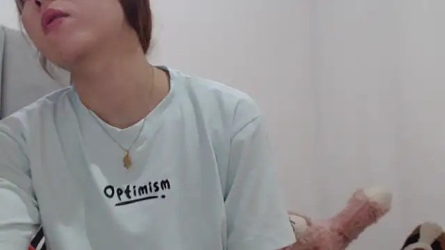 Dolly Peach  online show from February 2026 06:52:01 PM