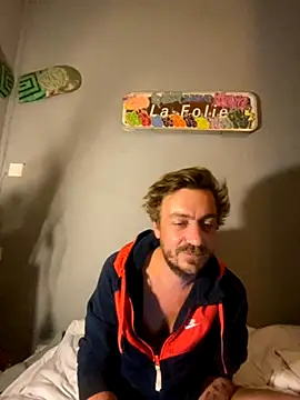 Snapshot of 3615-ULLA chatting on November 2025 04:33:01 PM 3615-ULLA online show from November 2025 04:33:01 PM