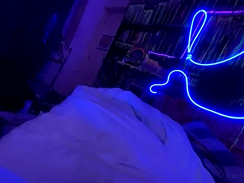 Snapshot of 3615-ULLA chatting on October 2025 05:35:02 PM 3615-ULLA online show from October 2025 05:35:02 PM