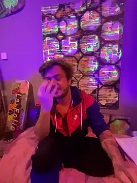 Snapshot of 3615-ULLA chatting on December 2025 09:51:01 PM 3615-ULLA online show from December 2025 09:51:01 PM