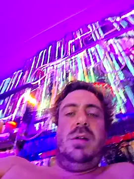 Snapshot of 3615-ULLA chatting on October 2025 08:52:01 PM 3615-ULLA online show from October 2025 08:52:01 PM