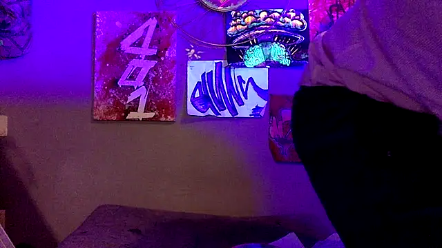 3615-ULLA online show from March 2026 09:09:01 PM