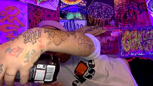 3615-ULLA online show from April 2026 10:05:02 PM