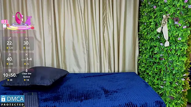 Clhoee  online show from December 2025 03:12:02 AM