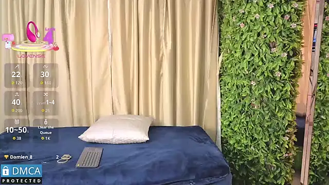 Clhoee  online show from October 2025 03:16:02 AM