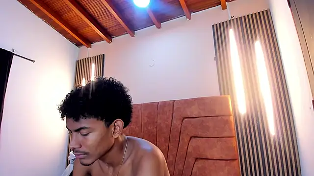 Snapshot of FYKMOR_1 chatting on October 2025 04:00:01 AM FYKMOR 1 online show from October 2025 04:00:01 AM