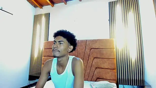 Snapshot of FYKMOR_1 chatting on November 2025 07:30:01 PM FYKMOR 1 online show from November 2025 07:30:01 PM