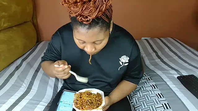 SexxyAddiict online show from February 2026 04:41:01 PM