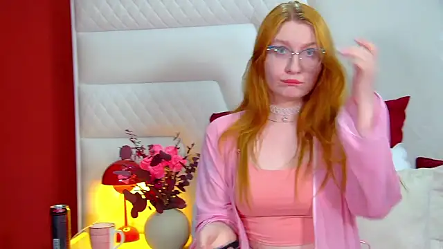 AliceAllisons online show from April 2026 07:58:02 PM