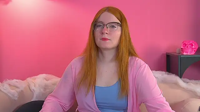 AliceAllisons online show from November 2025 06:46:02 PM