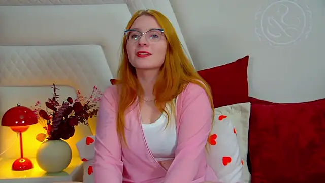 AliceAllisons online show from April 2026 06:31:02 PM