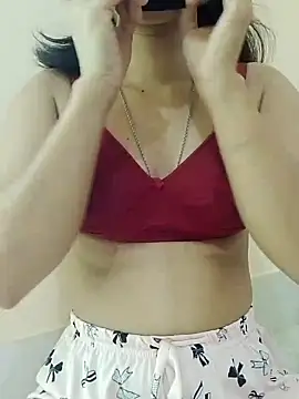 Sweet Bindika07 online show from October 2025 02:46:01 AM