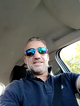 handsome8inchh online show from September 2025 04:17:01 PM