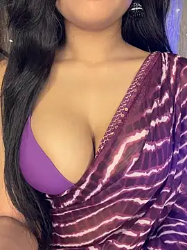 KARISHMA-STRIP online show from March 2026 09:44:01 PM