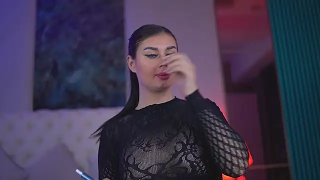 KendraMoon online show from November 2025 03:27:01 PM