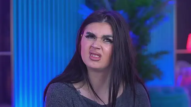 KendraMoon online show from November 2025 03:34:02 PM