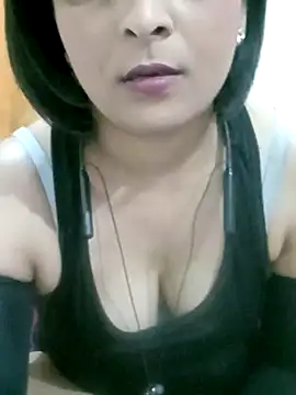 Queen Kushi4 online show from April 2026 08:01:02 PM