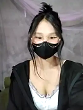 saronla 03 online show from November 2025 02:23:02 AM