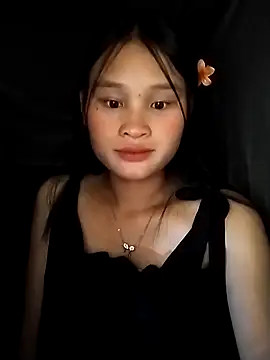 Snapshot of saronla_03 chatting on October 2025 03:15:01 PM saronla 03 online show from October 2025 03:15:01 PM