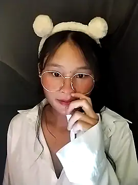 Snapshot of saronla_03 chatting on September 2025 03:21:02 PM saronla 03 online show from September 2025 03:21:02 PM