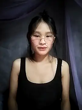 saronla 03 online show from November 2025 07:02:02 PM