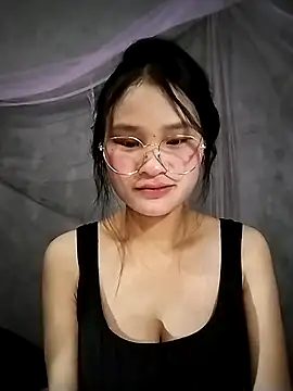 saronla 03 online show from December 2025 06:42:02 PM