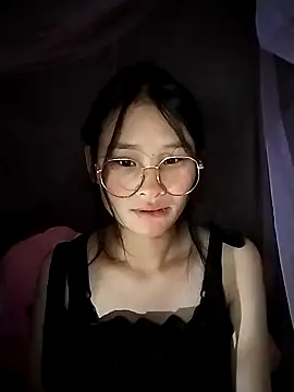 Snapshot of saronla_03 chatting on October 2025 08:24:02 AM saronla 03 online show from October 2025 08:24:02 AM