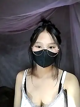 saronla 03 online show from November 2025 06:40:02 AM