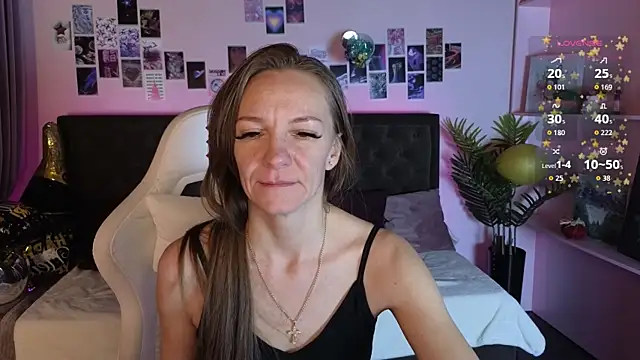 Jesica mooon online show from January 2026 01:23:02 AM