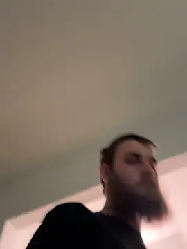 Snapshot of high3ndlowlife chatting on April 2026 04:10:02 PM high3ndlowlife online show from April 2026 04:10:02 PM