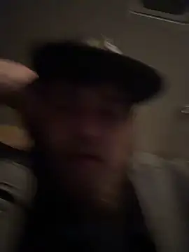 Snapshot of high3ndlowlife chatting on February 2026 09:51:02 AM high3ndlowlife online show from February 2026 09:51:02 AM