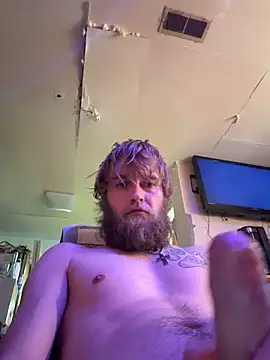 Snapshot of high3ndlowlife chatting on April 2026 05:43:02 PM high3ndlowlife online show from April 2026 05:43:02 PM