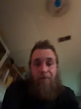 Snapshot of high3ndlowlife chatting on April 2026 12:39:02 AM high3ndlowlife online show from April 2026 12:39:02 AM