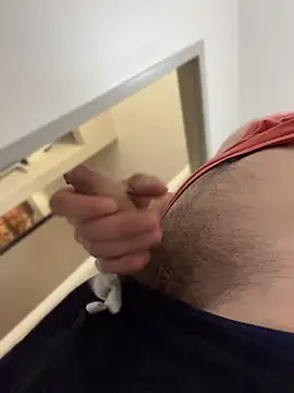 Snapshot of high3ndlowlife chatting on April 2026 12:49:02 AM high3ndlowlife online show from April 2026 12:49:02 AM