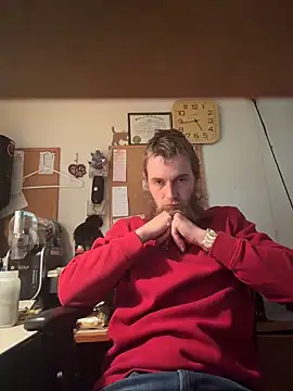 Snapshot of high3ndlowlife chatting on April 2026 07:59:02 PM high3ndlowlife online show from April 2026 07:59:02 PM