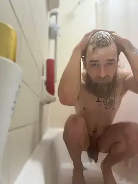 Snapshot of high3ndlowlife chatting on April 2026 02:43:01 PM high3ndlowlife online show from April 2026 02:43:01 PM