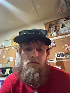 Snapshot of high3ndlowlife chatting on March 2026 12:23:01 AM high3ndlowlife online show from March 2026 12:23:01 AM